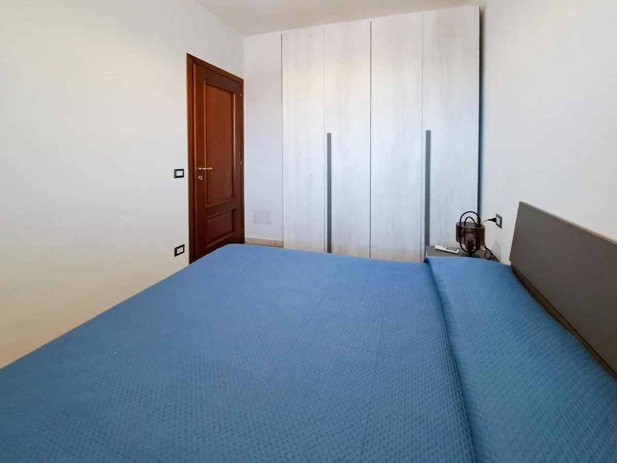 Appartamento Trilocale Vicino Al Centro Di San Teodoro San Teodoro
